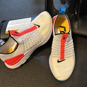 Nike React Phantom Run Flyknit 2